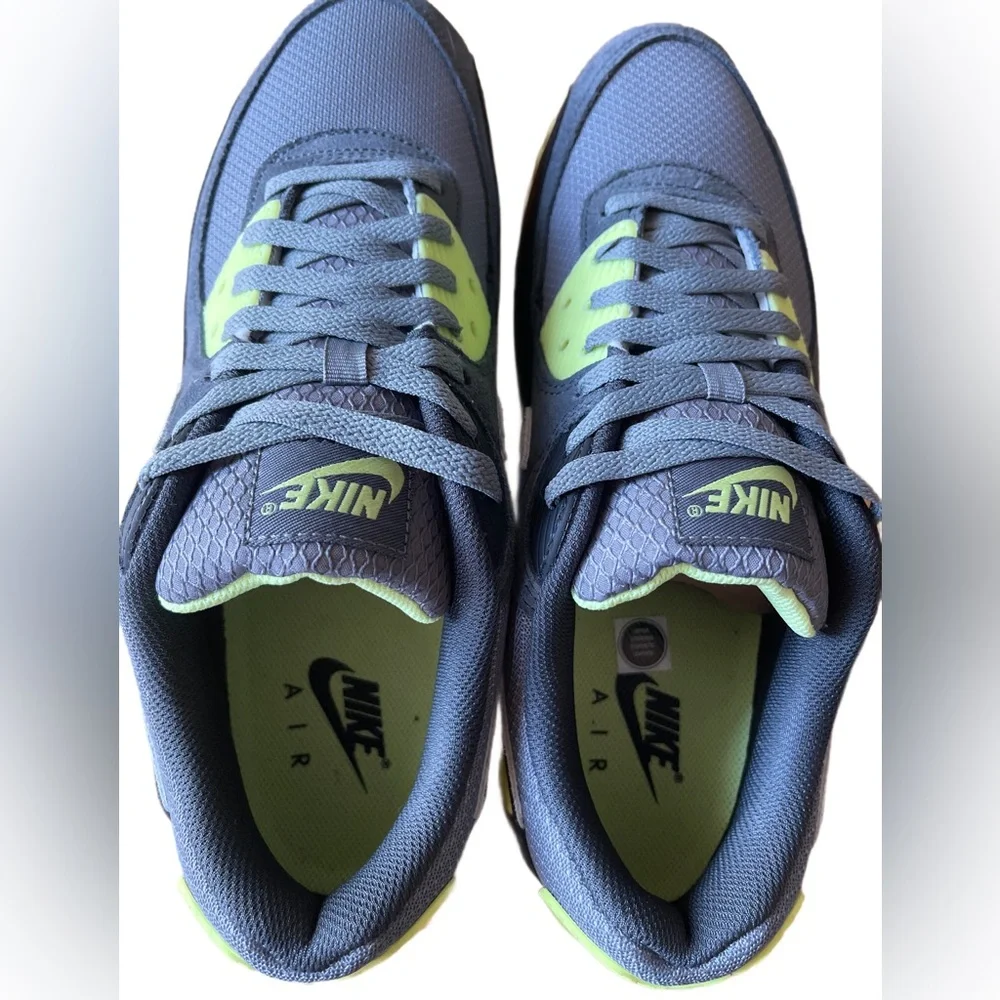 Nike AIR MAX 90 Men's size 11 NWB *NEW* - Picture 5 of 12